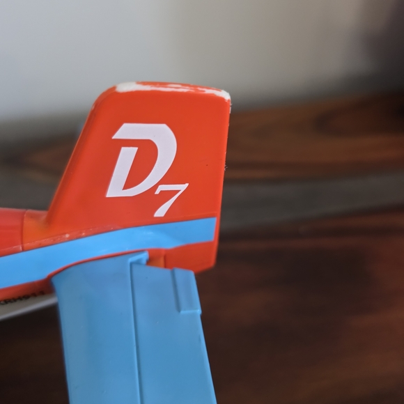 Disney Dusty Crophopper Plane - Vibrant Red, Blue, and White - Picture 14 of 17